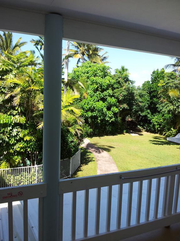 Absolute Backpackers Mission Beach Hostel Room photo